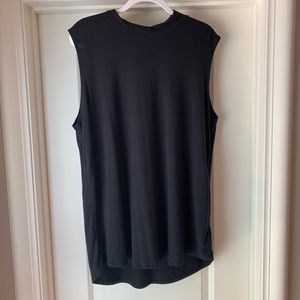 Athleta sleeveless mock turtleneck! Size xl.